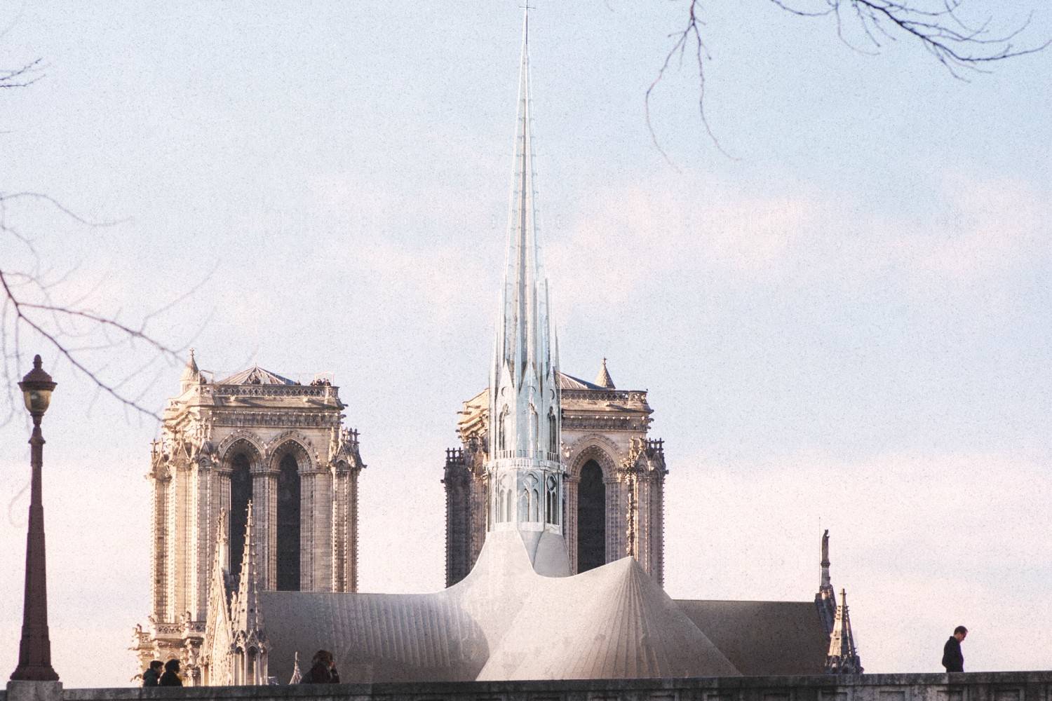 Notre Dame París UNA NUEVA CUBIERTA